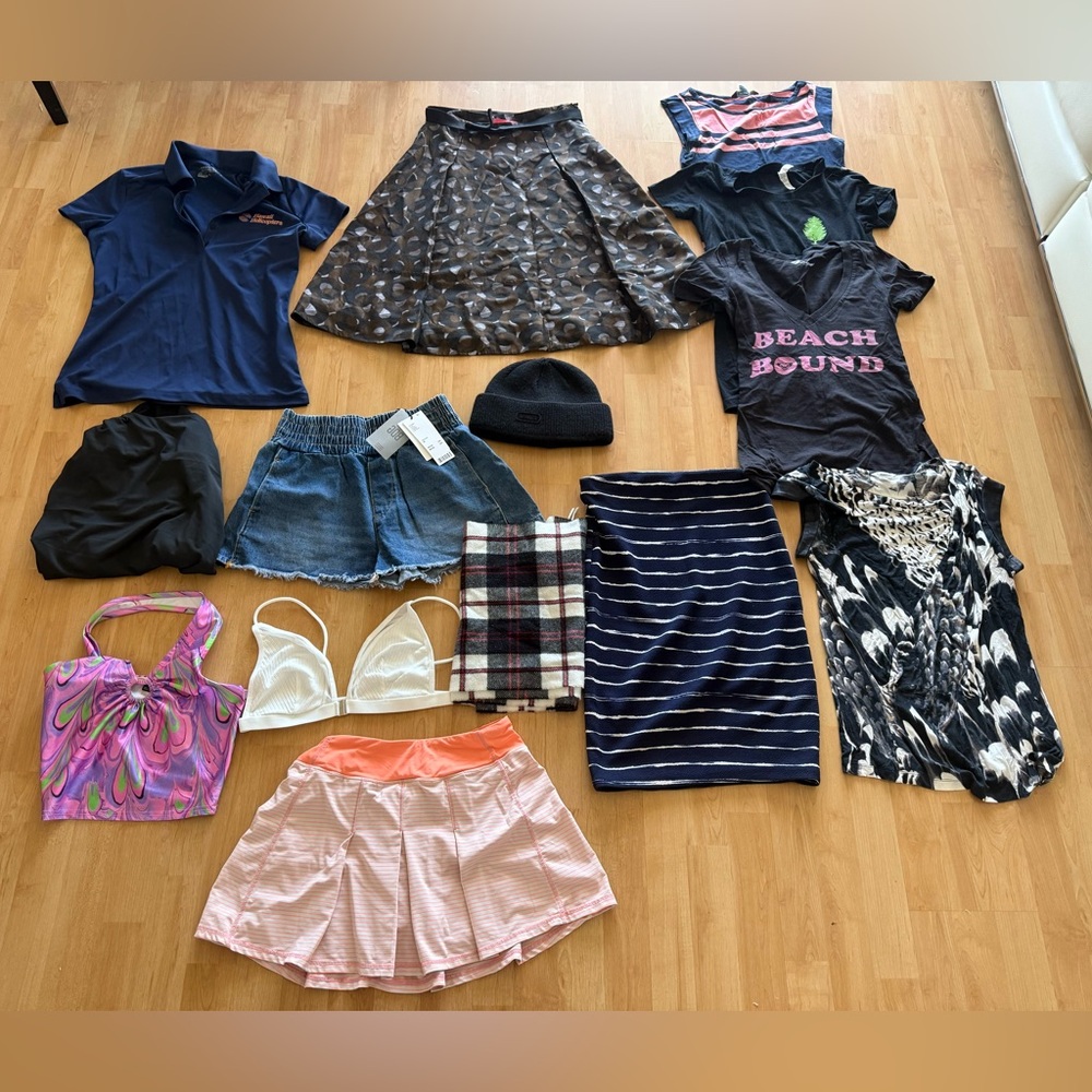 Bundle (14) Urban outfitters NEW, Beach Bound, skort Kayodan XS-S skirt NEW